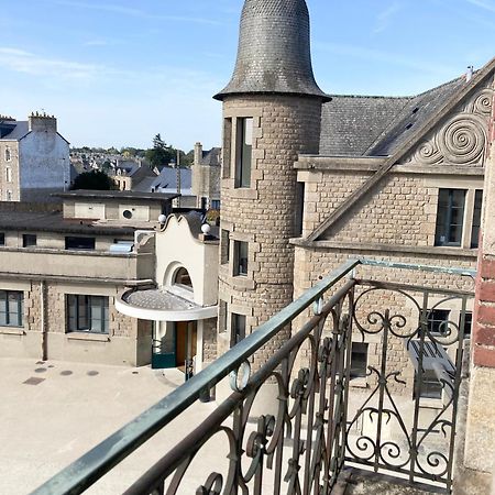 La Belle Consigne - Appartements Dinan Centre Gare エクステリア 写真