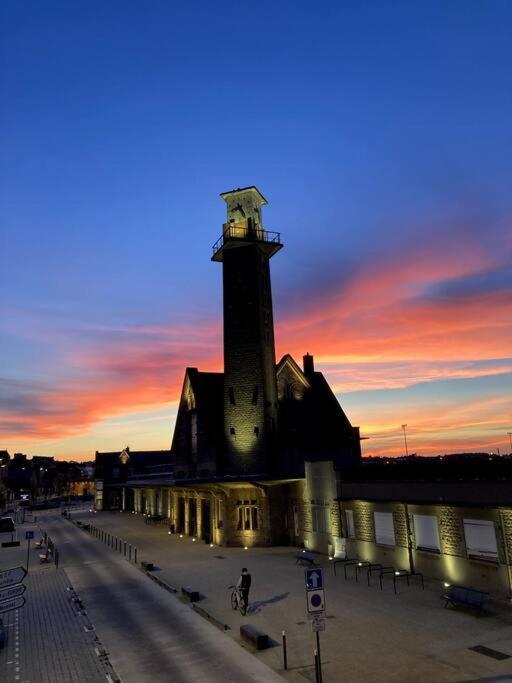 La Belle Consigne - Appartements Dinan Centre Gare エクステリア 写真