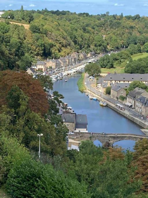La Belle Consigne - Appartements Dinan Centre Gare エクステリア 写真
